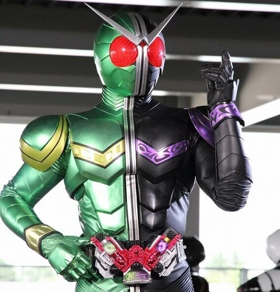 仮面ライダーW  サイクロンジョーカー 補足画像 1